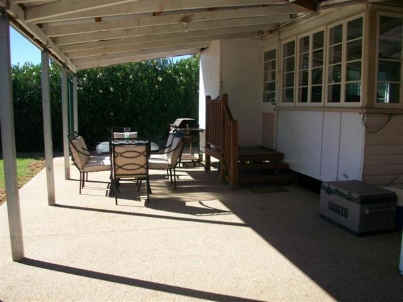 5 Hoffman Street, Roma QLD 4455