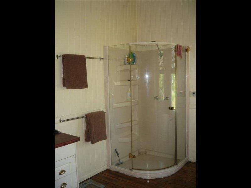 123 Wyndham Street, Roma QLD 4455