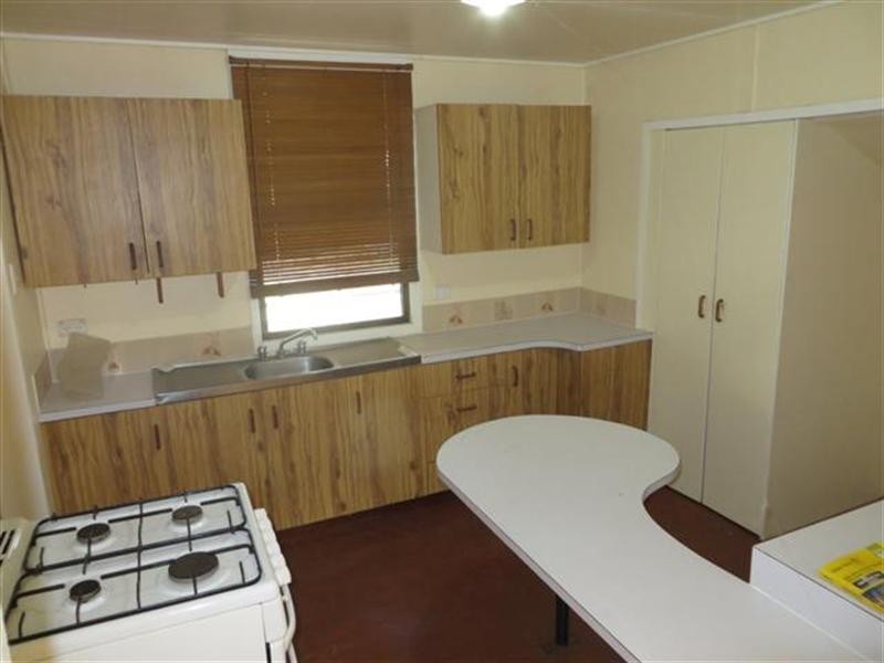 16 Hoffman, Roma QLD 4455