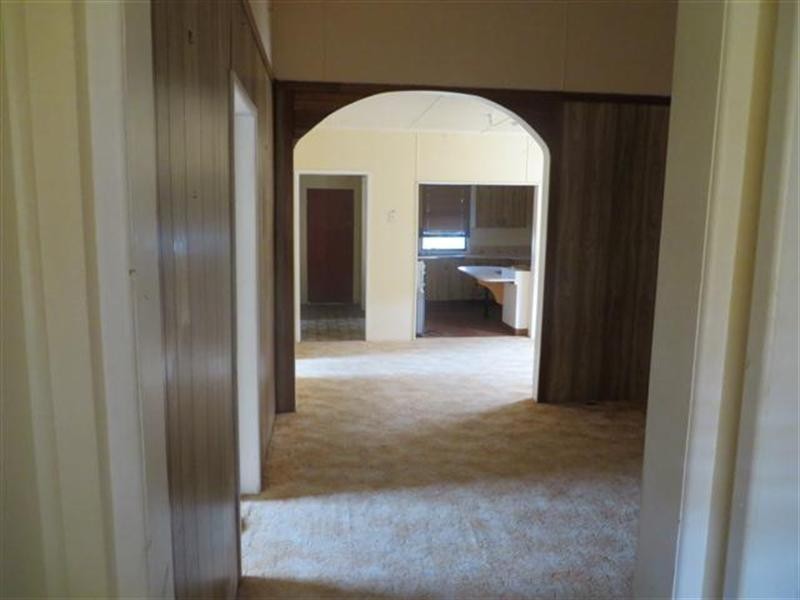 16 Hoffman, Roma QLD 4455