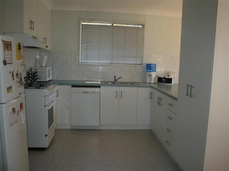 24 Derry Street, Roma QLD 4455