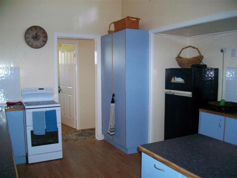 15 Quintin Street, Roma QLD 4455