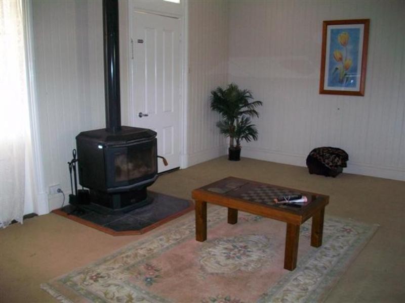 15 Quintin Street, Roma QLD 4455