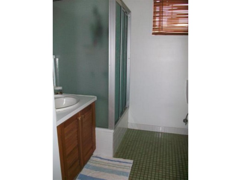 20 Beitz Street, Roma QLD 4455