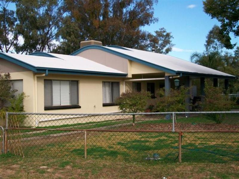3 Borland Street, Roma QLD 4455