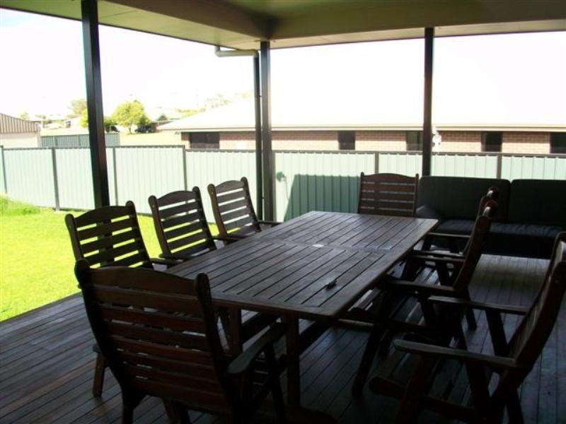 9 Beetson Drive, Roma QLD 4455