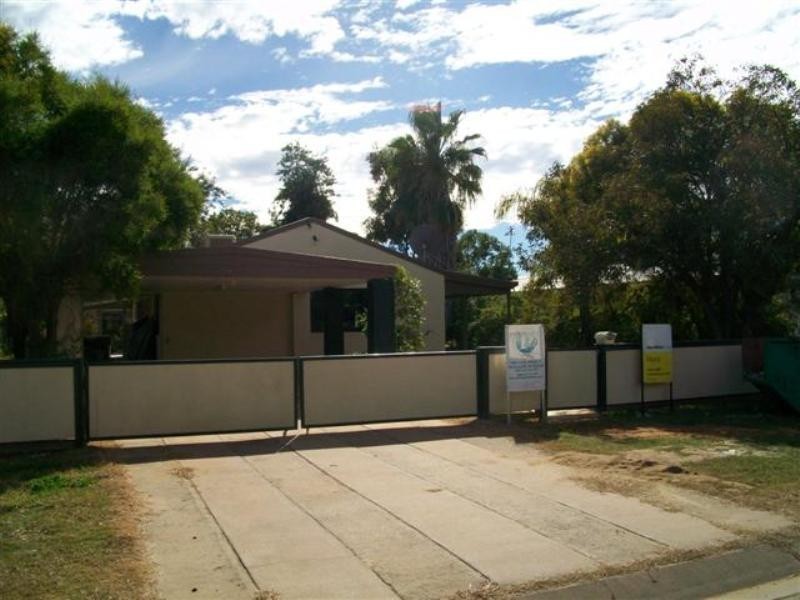 21 Alexander Avenue, Roma QLD 4455