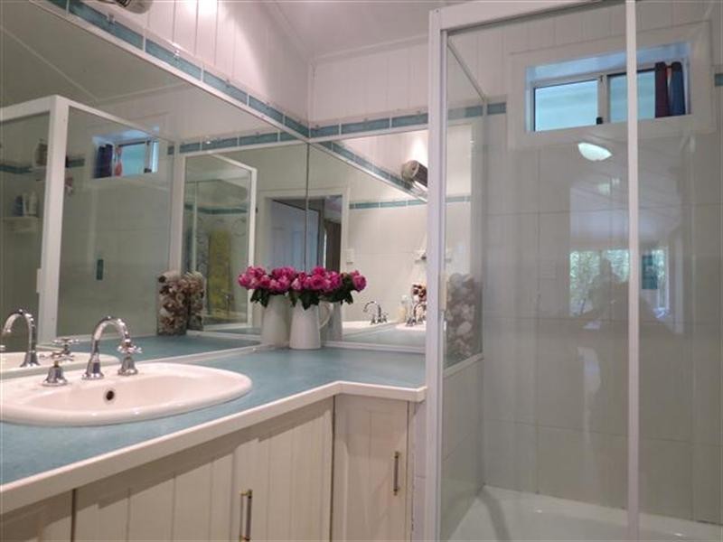 33 Bowen Street, Roma QLD 4455