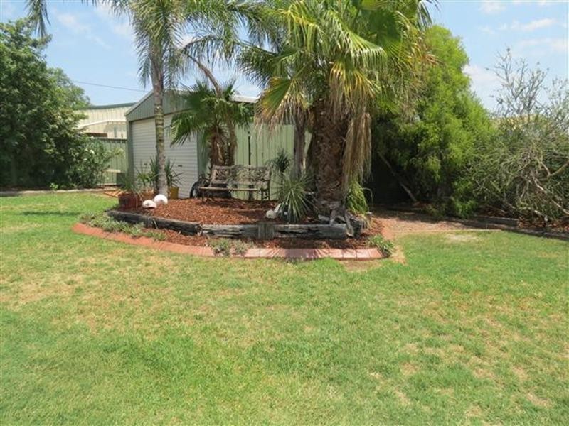 33 Bowen Street, Roma QLD 4455