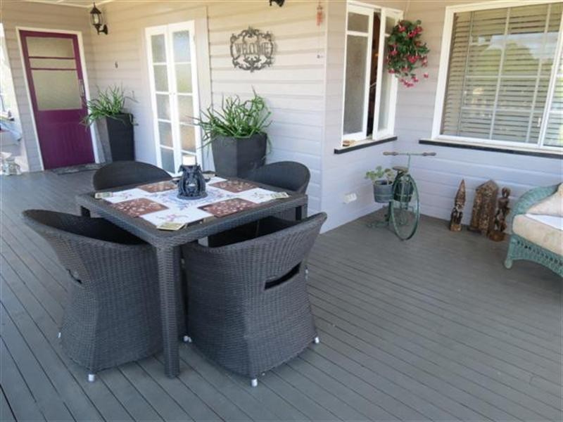 6 Queen Street, Roma QLD 4455