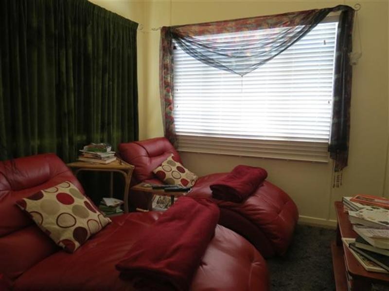 6 Queen Street, Roma QLD 4455