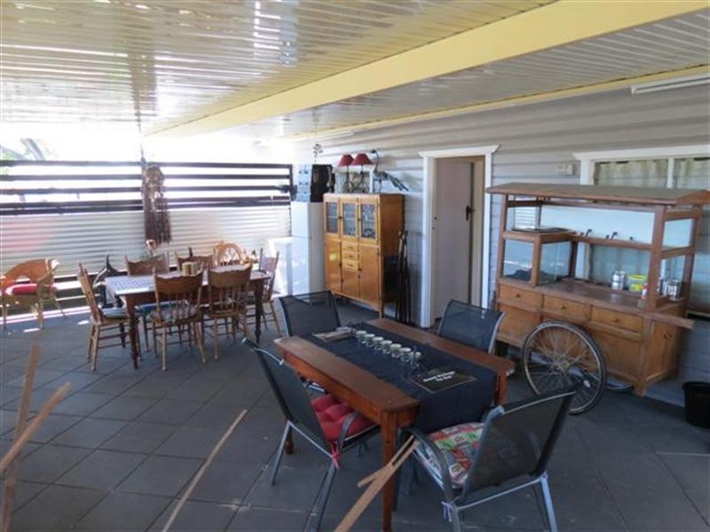 6 Queen Street, Roma QLD 4455