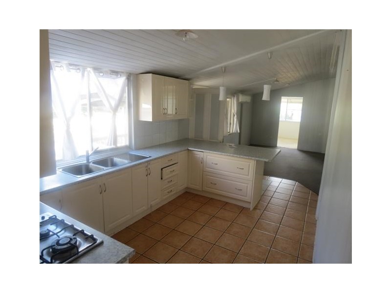 25 conlan, Roma QLD 4455