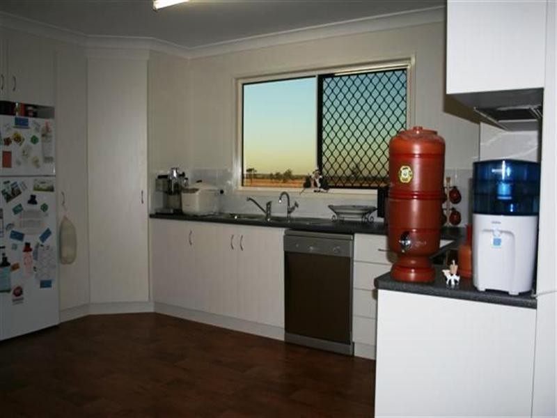 7 Dargal Road, Roma QLD 4455