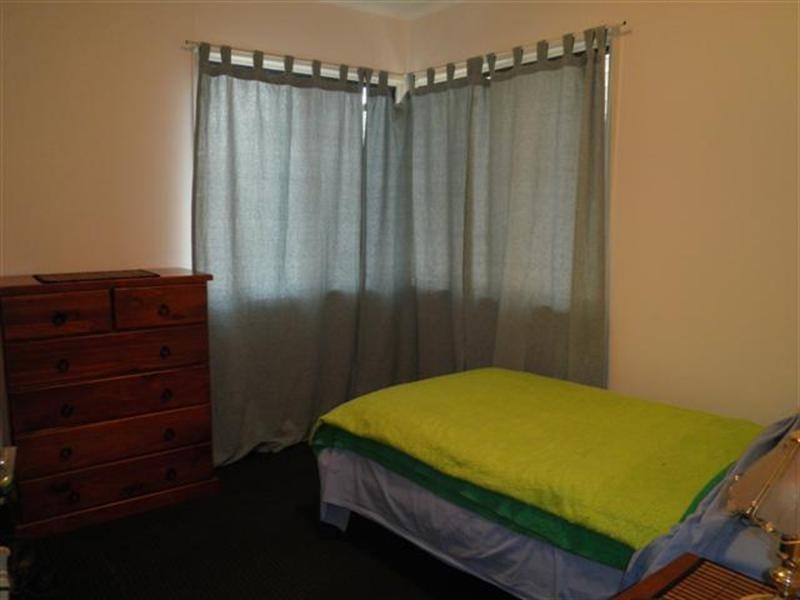 4 Wyndham Street, Roma QLD 4455