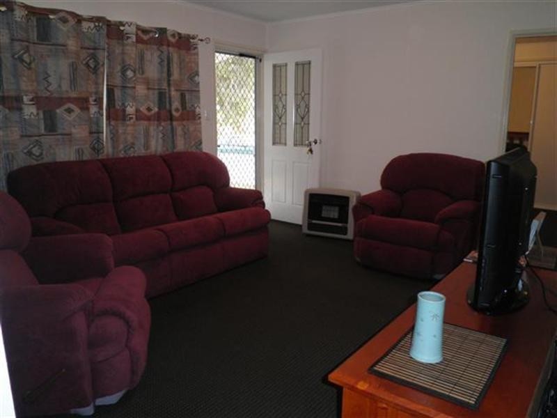 4 Wyndham Street, Roma QLD 4455