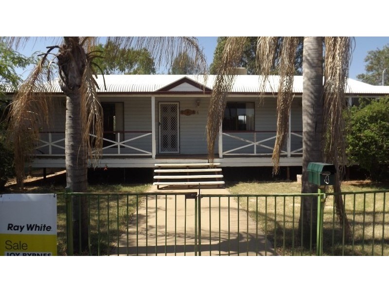 4 Beitz Street, Roma QLD 4455