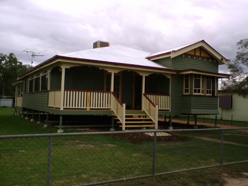 12 Twine Street, Roma QLD 4455