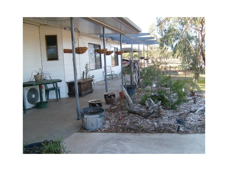 12 – 16 Edwardes Street, Roma QLD 4455