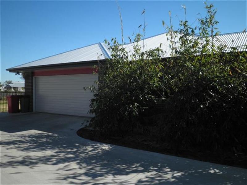 191 Charles Street, Roma QLD 4455