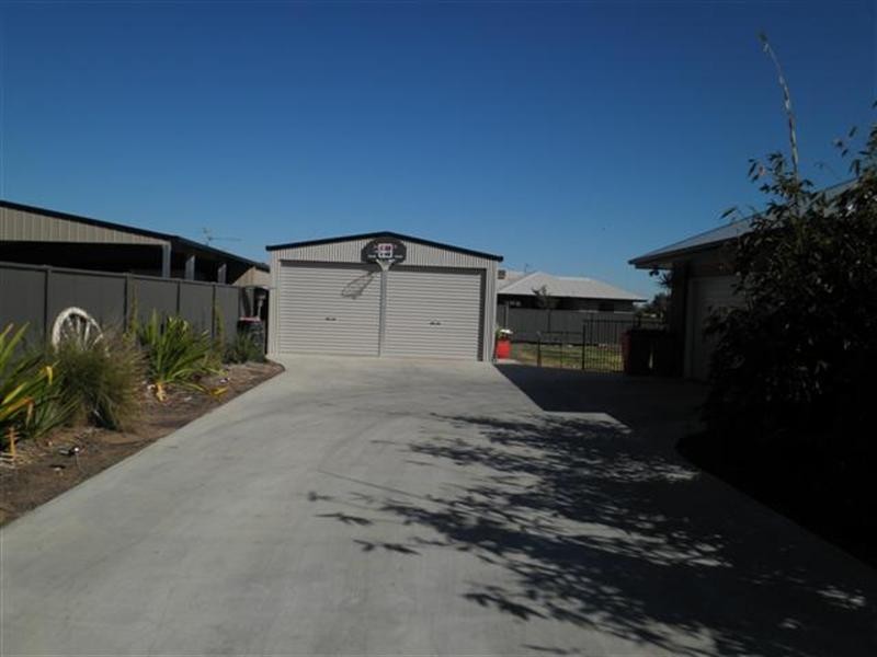 191 Charles Street, Roma QLD 4455