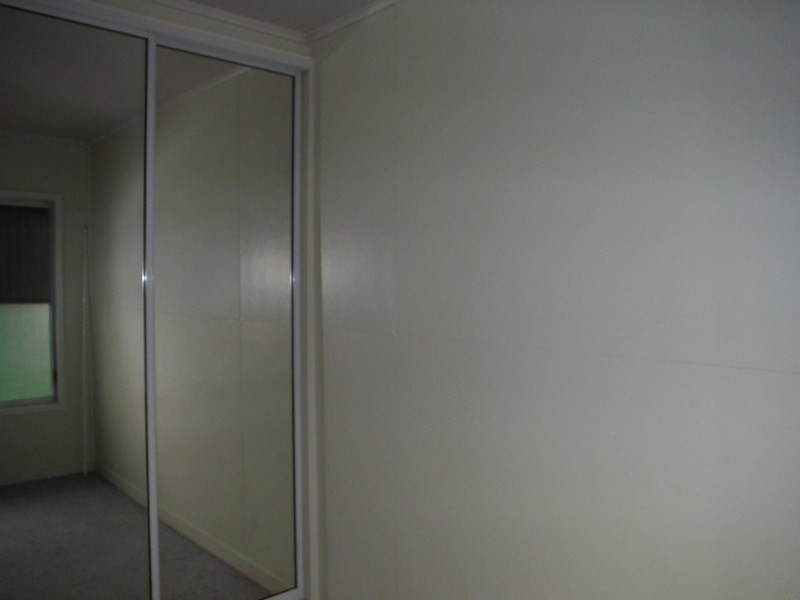 102 Currey Street, Roma QLD 4455