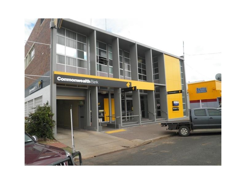 48 McDowall Street, Roma QLD 4455