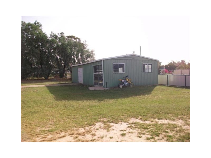 6 Queen Street, Roma QLD 4455