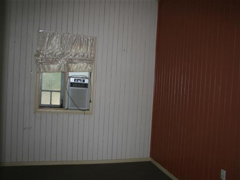 11 Garden Street, Yuleba QLD 4427