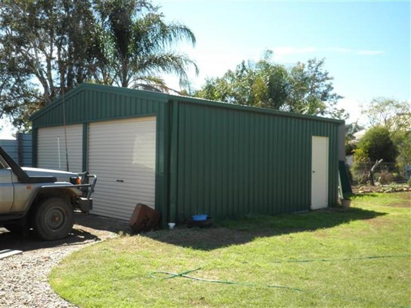 130 Arthur Street, Roma QLD 4455