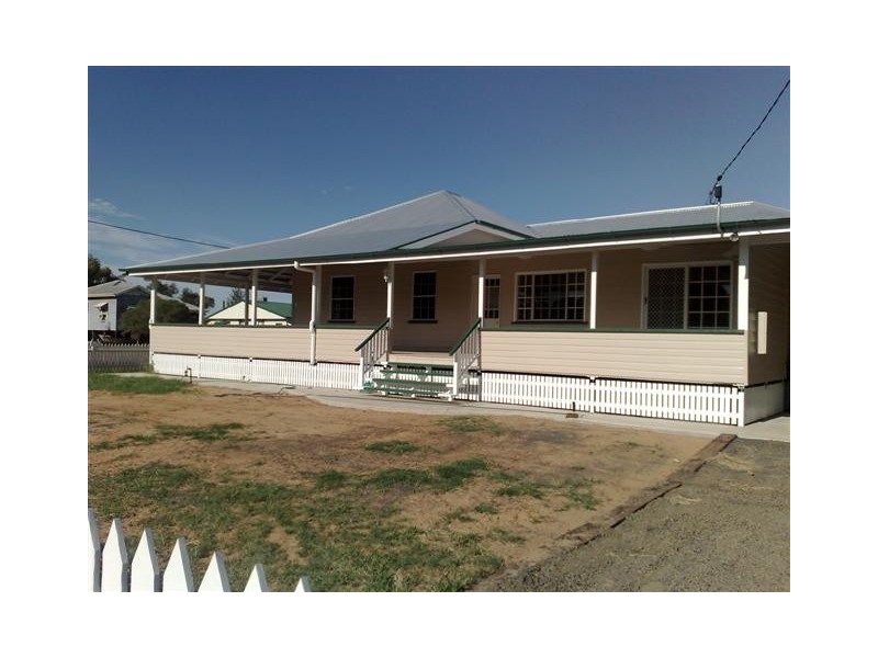 15 Gregory, Roma QLD 4455