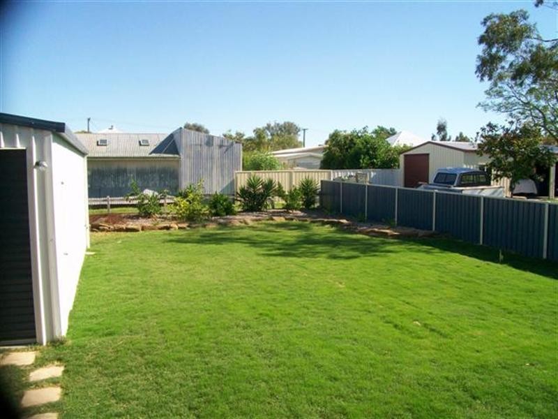 22 Chrystal Street, Roma QLD 4455