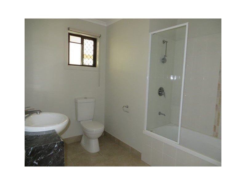 21 Alexander Avenue, Roma QLD 4455