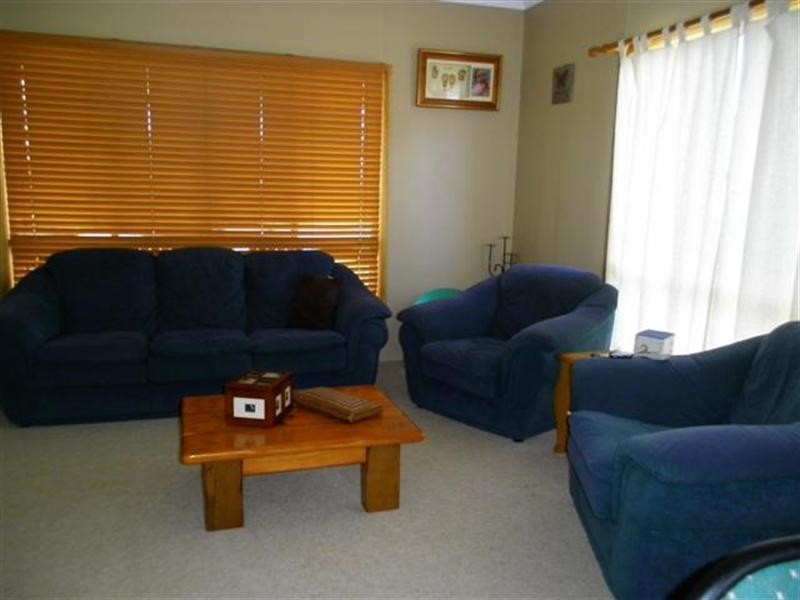 27 Karalee Court, Roma QLD 4455