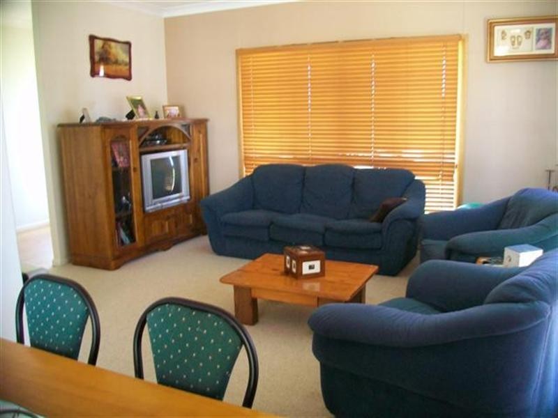 27 Karalee Court, Roma QLD 4455