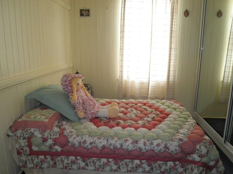 11 May Street, Roma QLD 4455