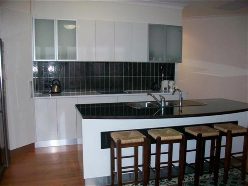 6 Lockyer Crescent, Roma QLD 4455