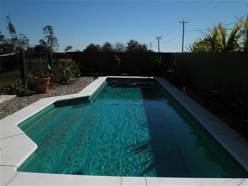191 Charles, Roma QLD 4455