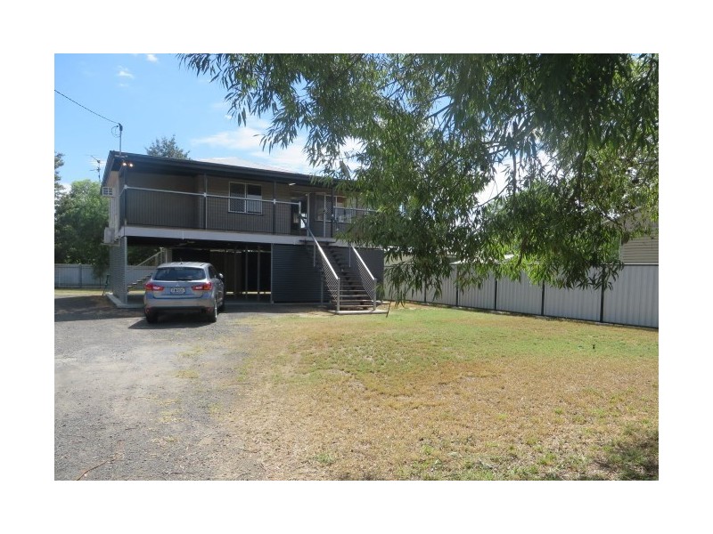 27 Charles Street, Roma QLD 4455
