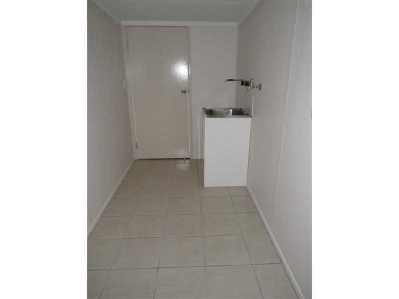 27 Charles Street, Roma QLD 4455