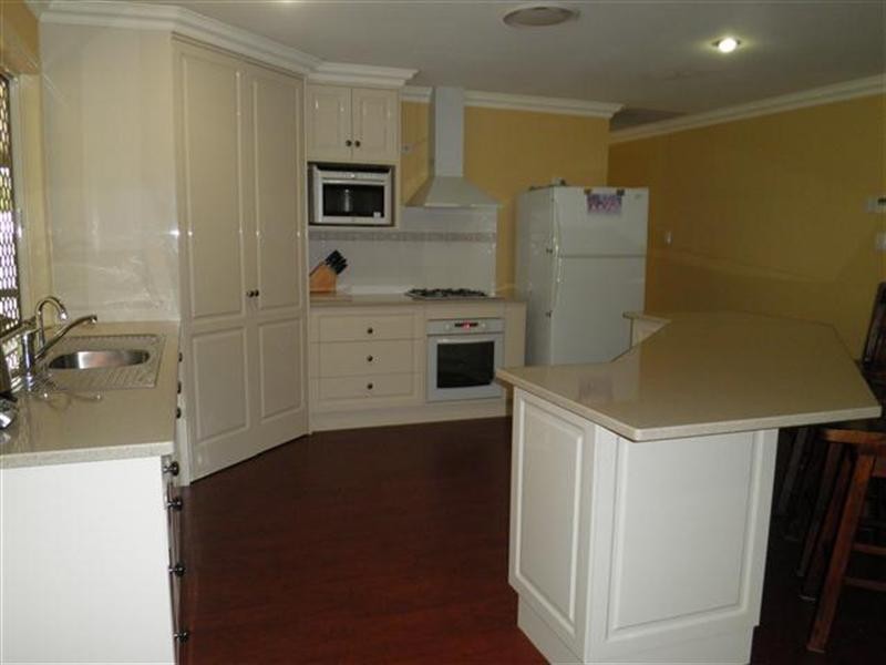 14 Roslyn Drive, Roma QLD 4455