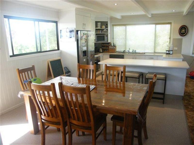 5 Graham Street, Taroom QLD 4420