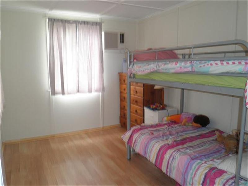 129 Miscamble Street, Roma QLD 4455