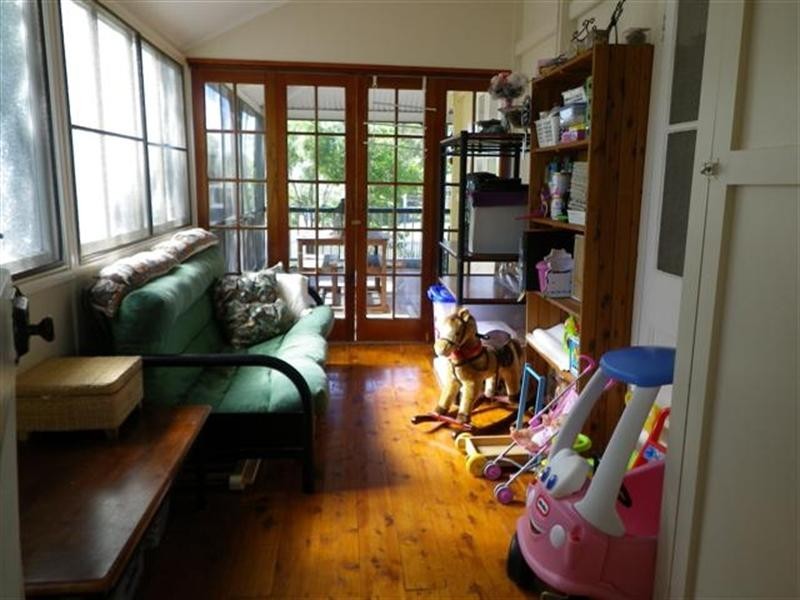 9 Miscamble Street, Roma QLD 4455