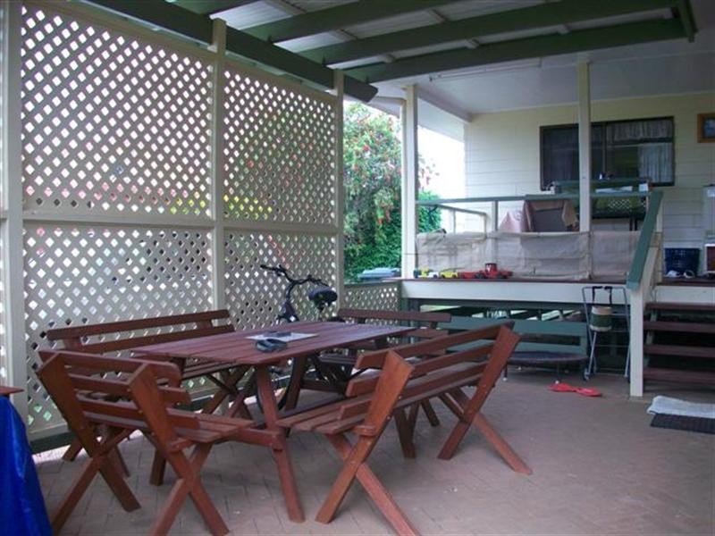 11 Powell Street, Roma QLD 4455