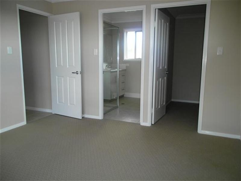 13 Edna Street, Roma QLD 4455