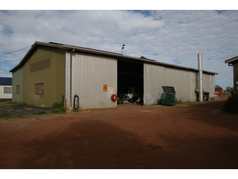 79-81 Duke Street, Roma QLD 4455