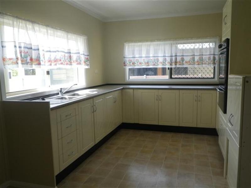 46 Duke Street, Roma QLD 4455