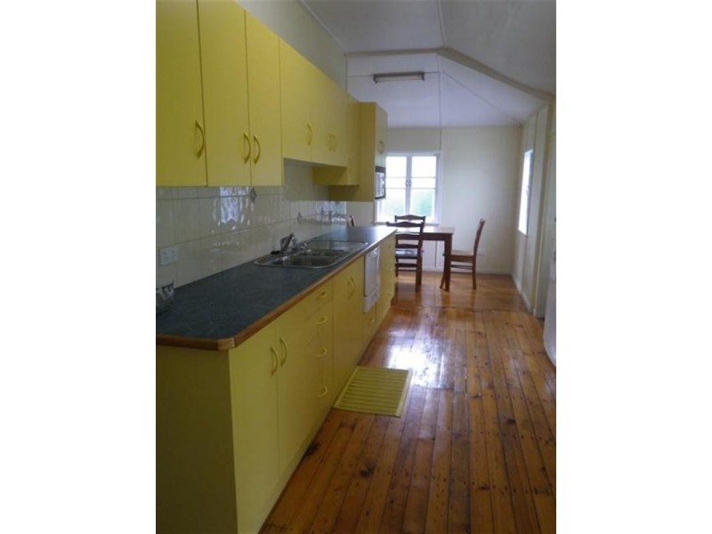 34-38 Lovell Street, Roma QLD 4455