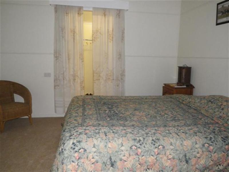 34-38 Lovell Street, Roma QLD 4455